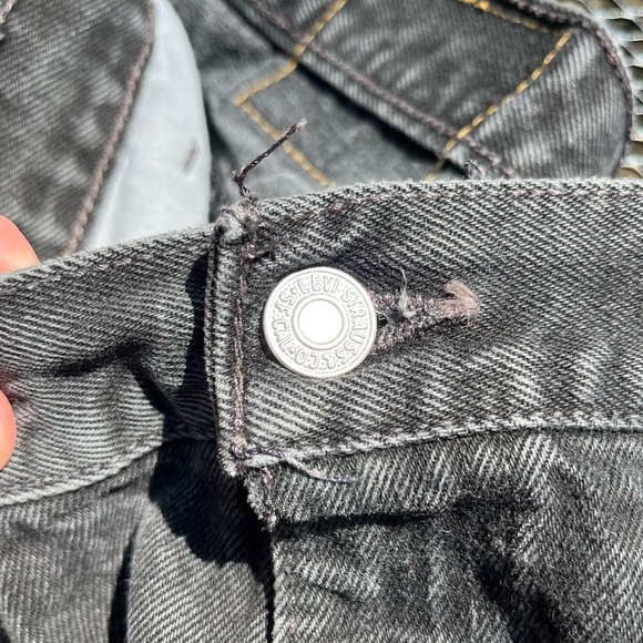 1999 Black Levi’s 550 Jeans - Picture 10 of 14